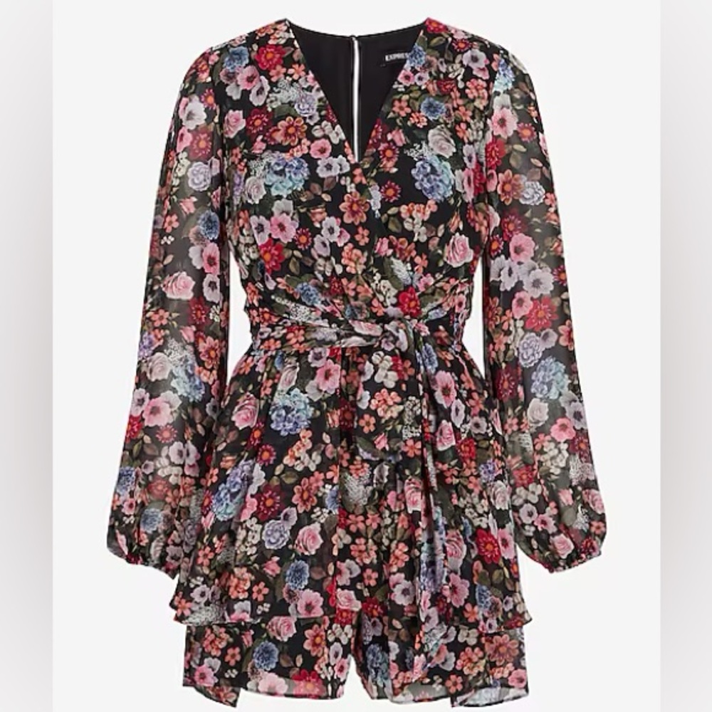 🌸2 For $25🌸 Floral Ruffle Wrap front Romper